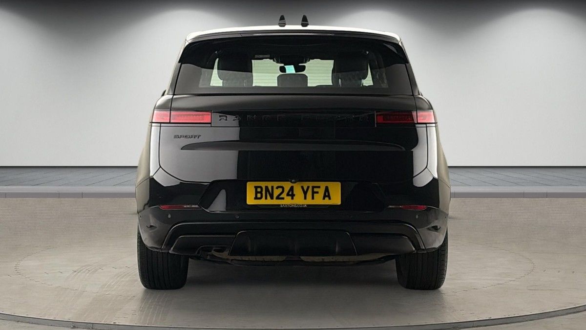 Land Rover Range Rover Sport Image 4