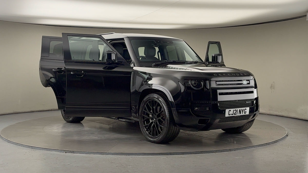 More views of Land Rover Defender 110