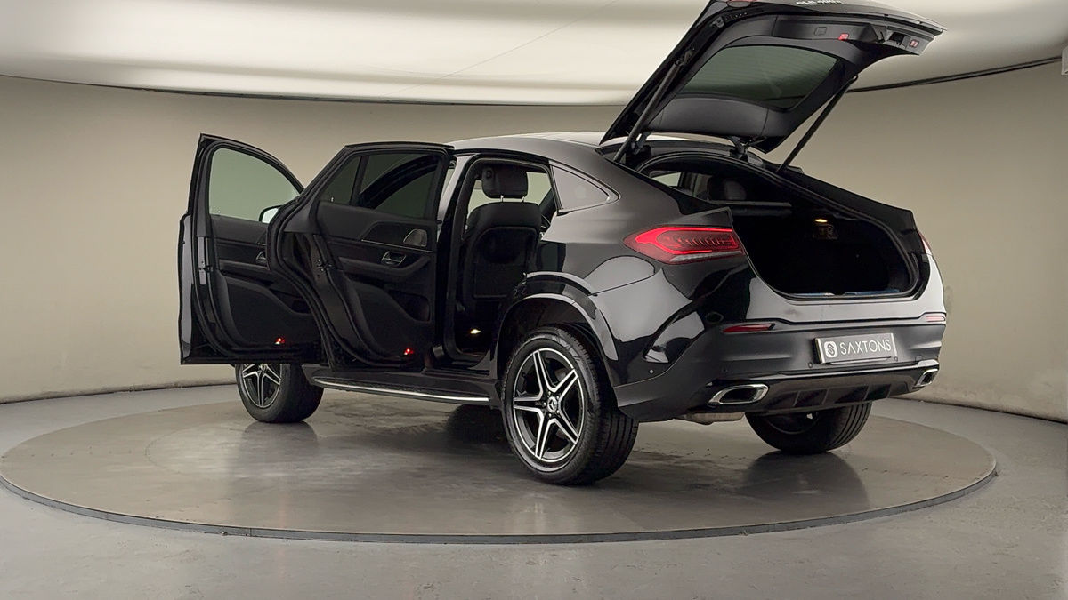 More views of Mercedes-Benz GLE