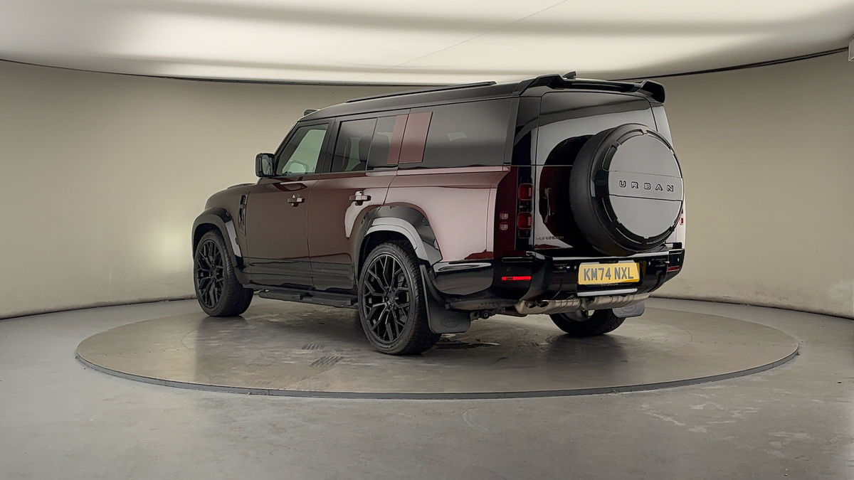 Land Rover Defender 130 Urban Image 2