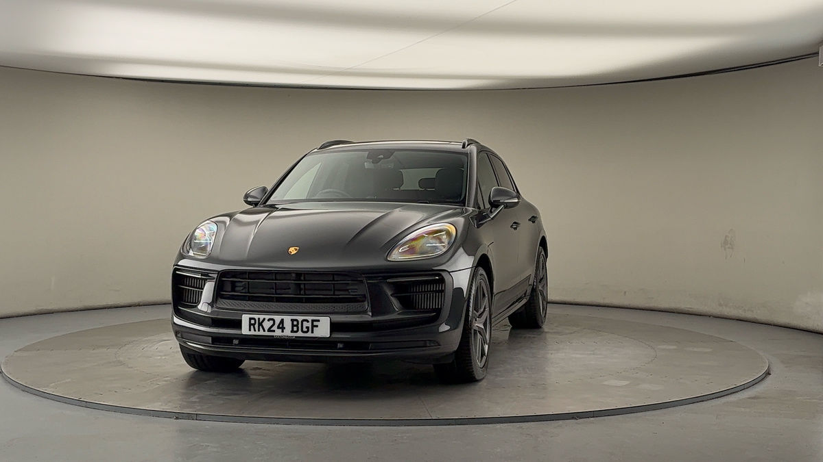 More views of Porsche Macan