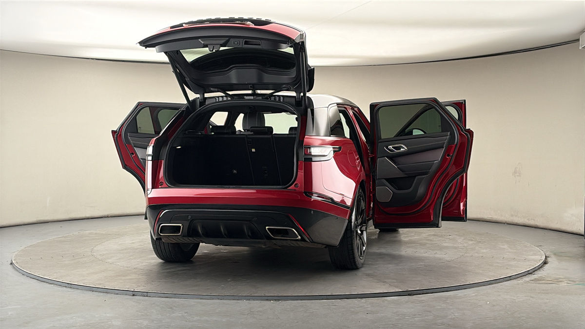 More views of Land Rover Range Rover Velar