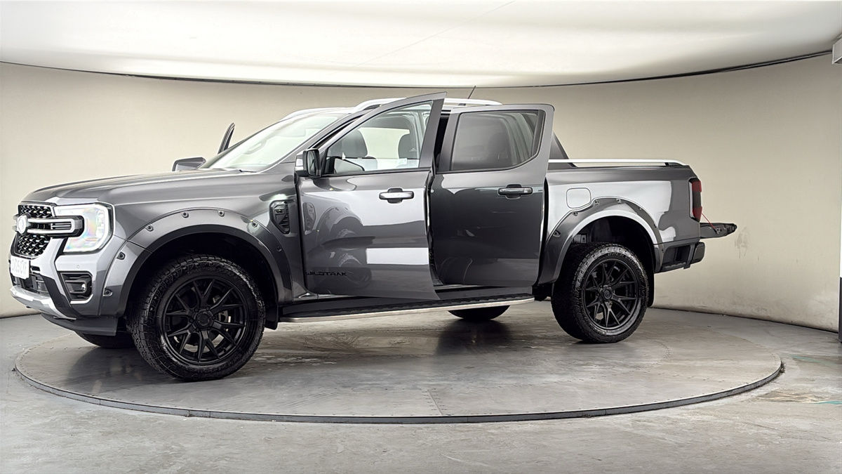 More views of Ford Ranger