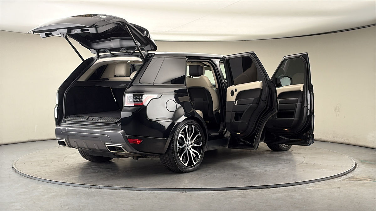 More views of Land Rover Range Rover Sport