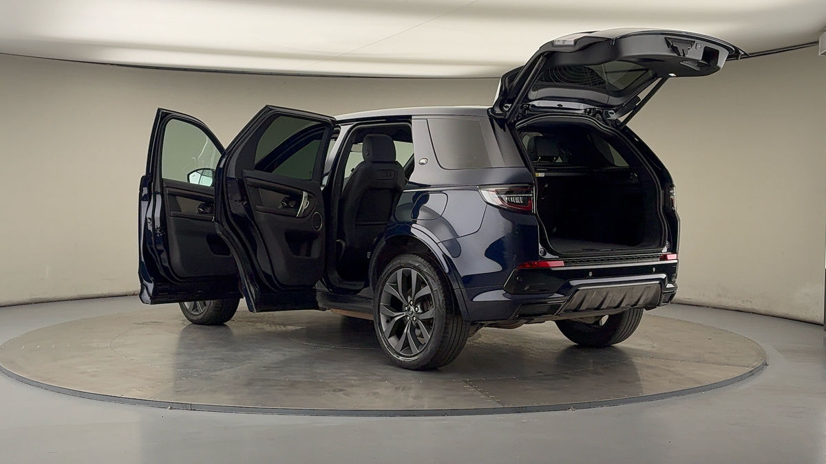 More views of Land Rover Discovery Sport