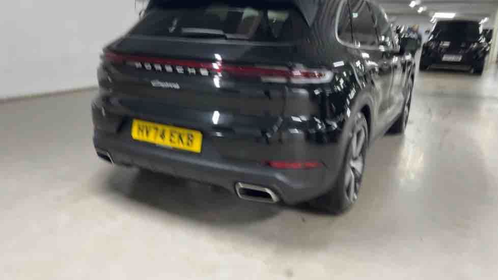 More views of Porsche Cayenne