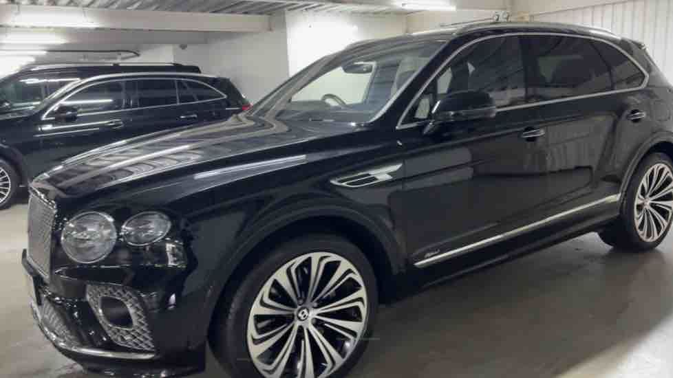 More views of Bentley Bentayga