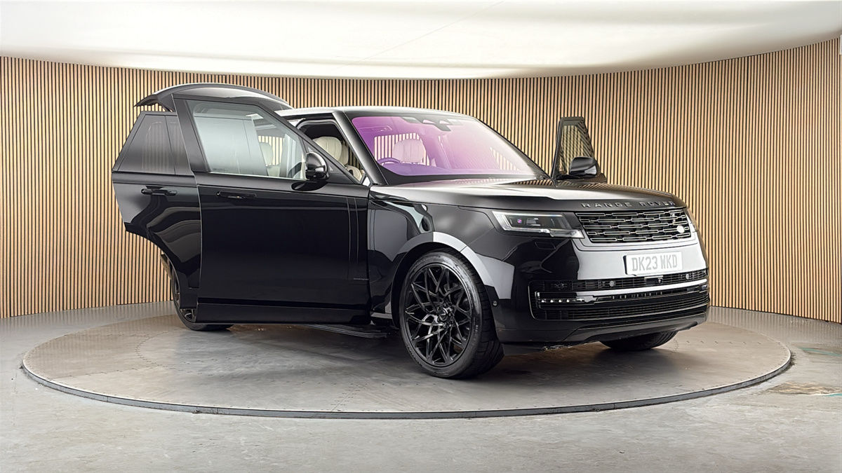 More views of Land Rover Range Rover