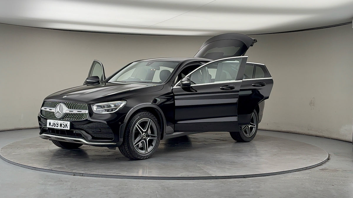 More views of Mercedes-Benz GLC