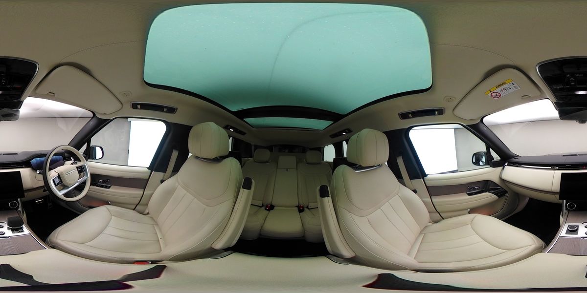 More views of Land Rover Range Rover