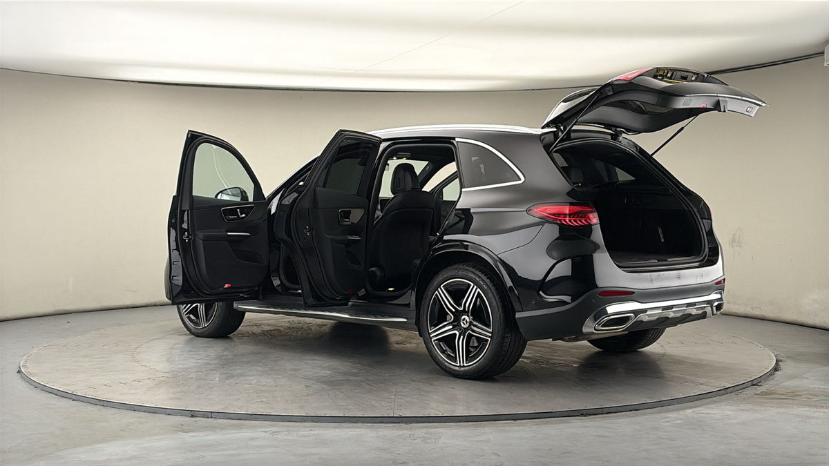 More views of Mercedes-Benz GLC