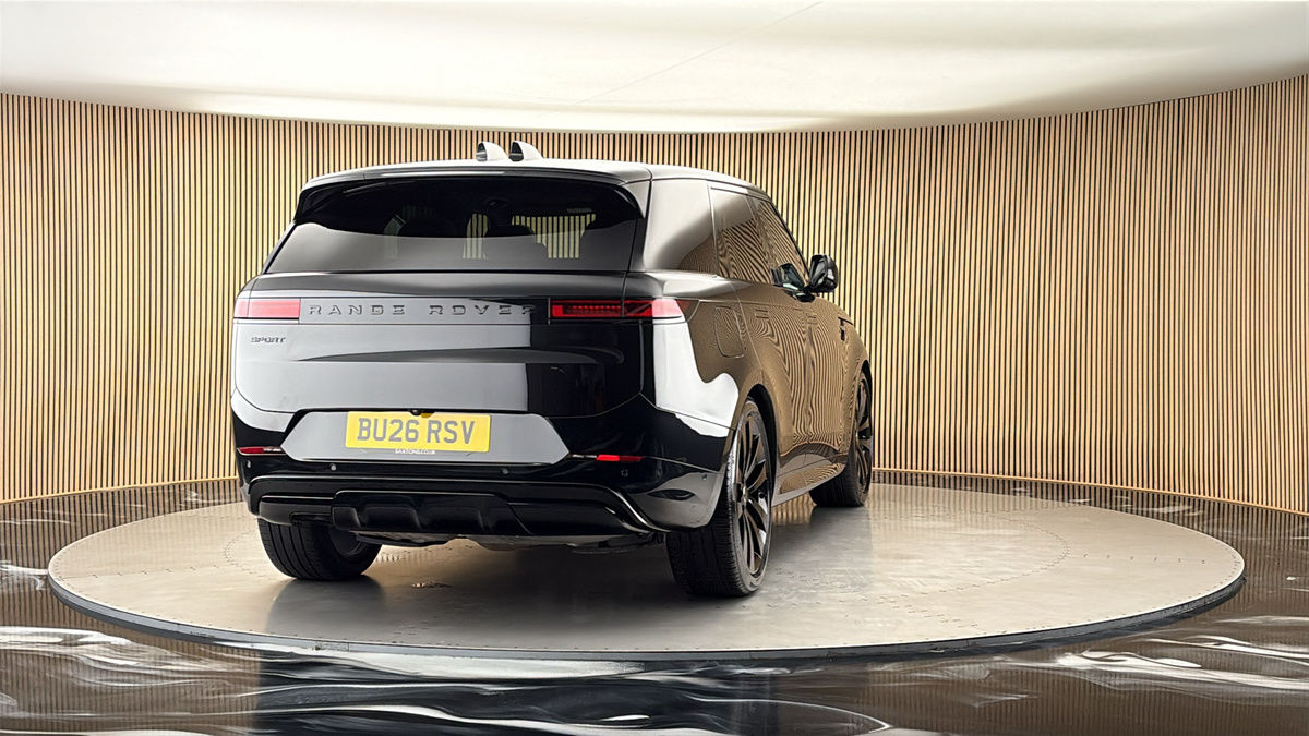 More views of Land Rover Range Rover Sport