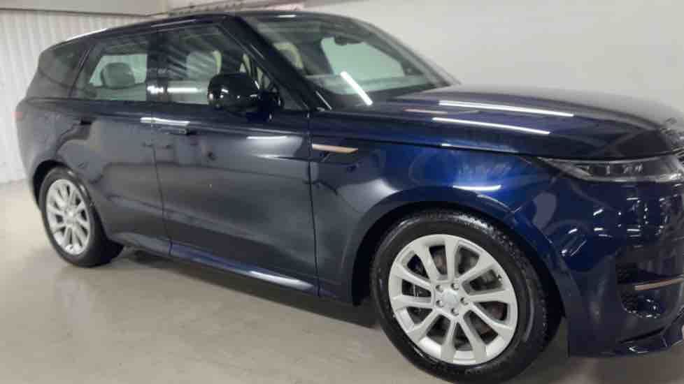 More views of Land Rover Range Rover Sport