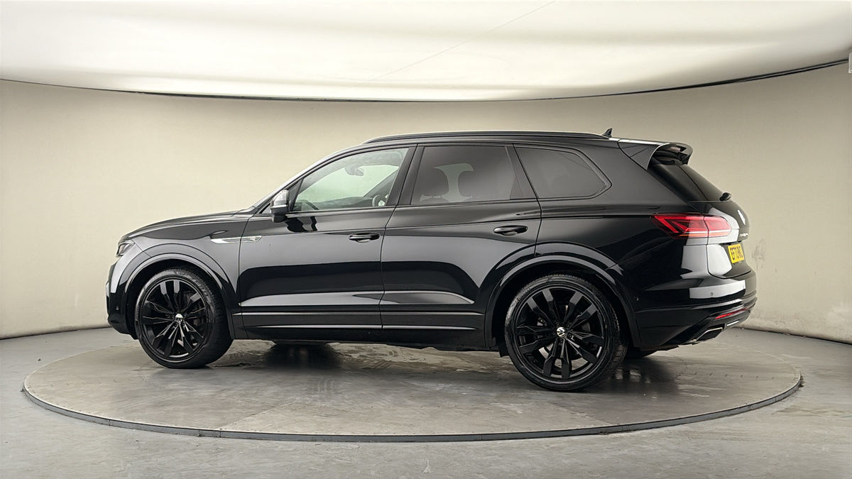 More views of Volkswagen Touareg