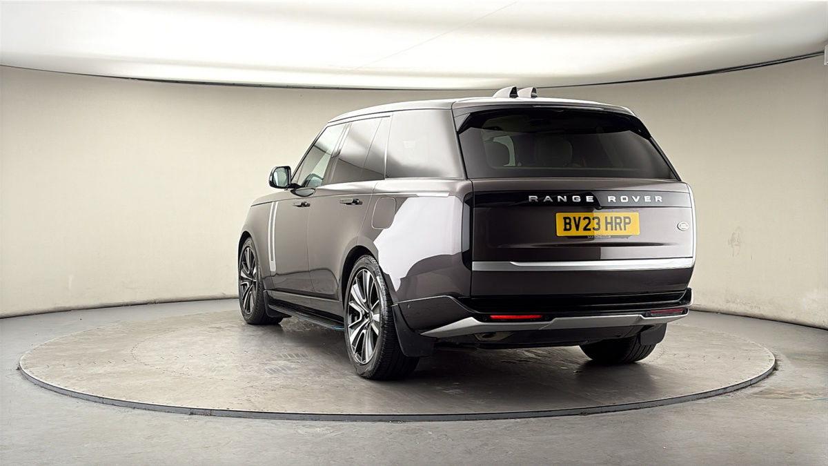 More views of Land Rover Range Rover