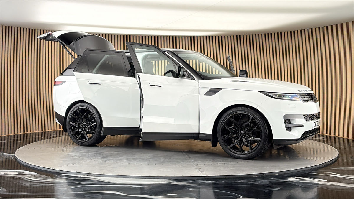 More views of Land Rover Range Rover Sport