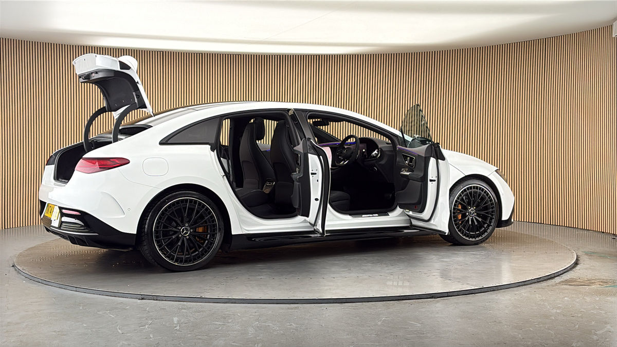 More views of Mercedes-Benz EQE
