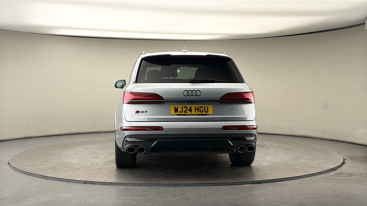 More views of Audi SQ7