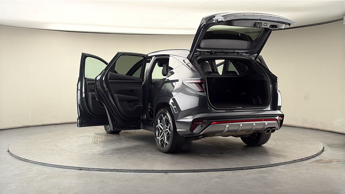 More views of Hyundai TUCSON