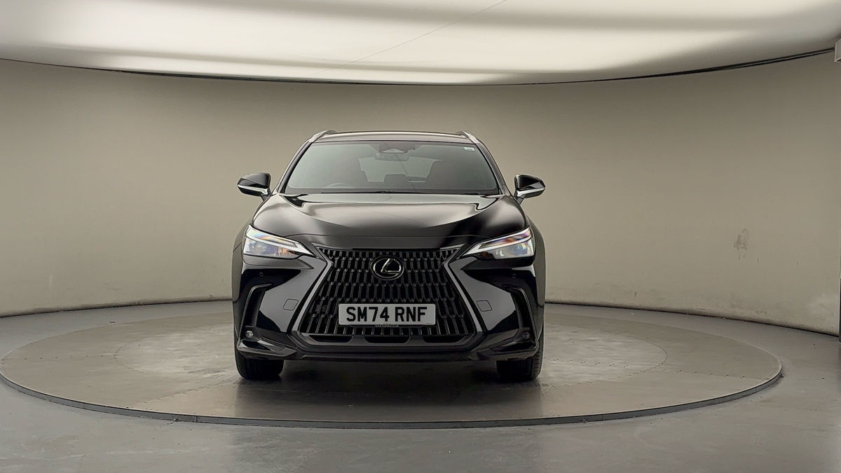 Lexus NX Image 3