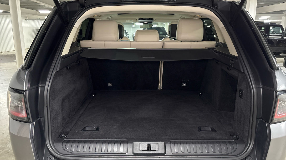 Land Rover Range Rover Sport Image 11