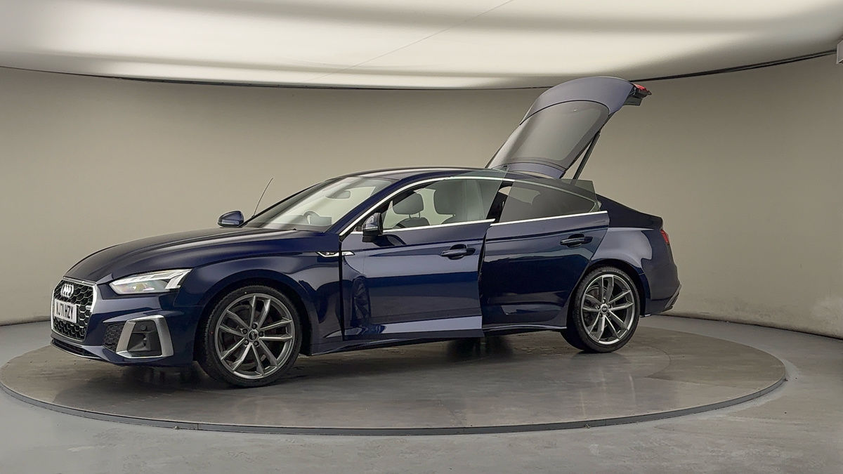 More views of Audi A5