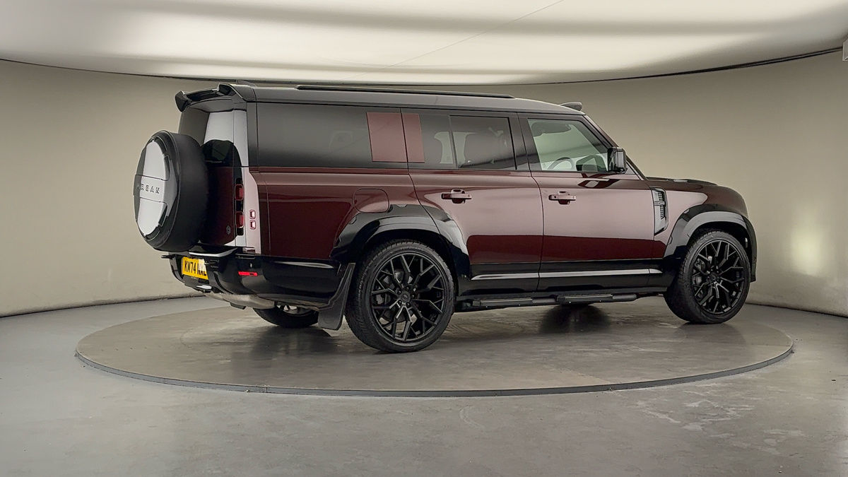 More views of Land Rover Defender 130