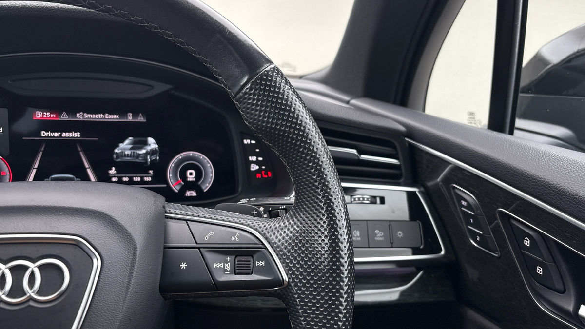 Audi Q7 Image 14