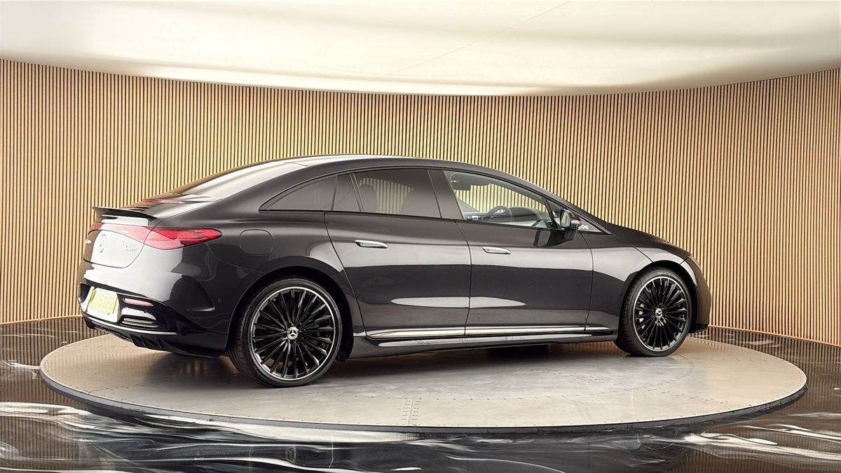 More views of Mercedes-Benz EQE
