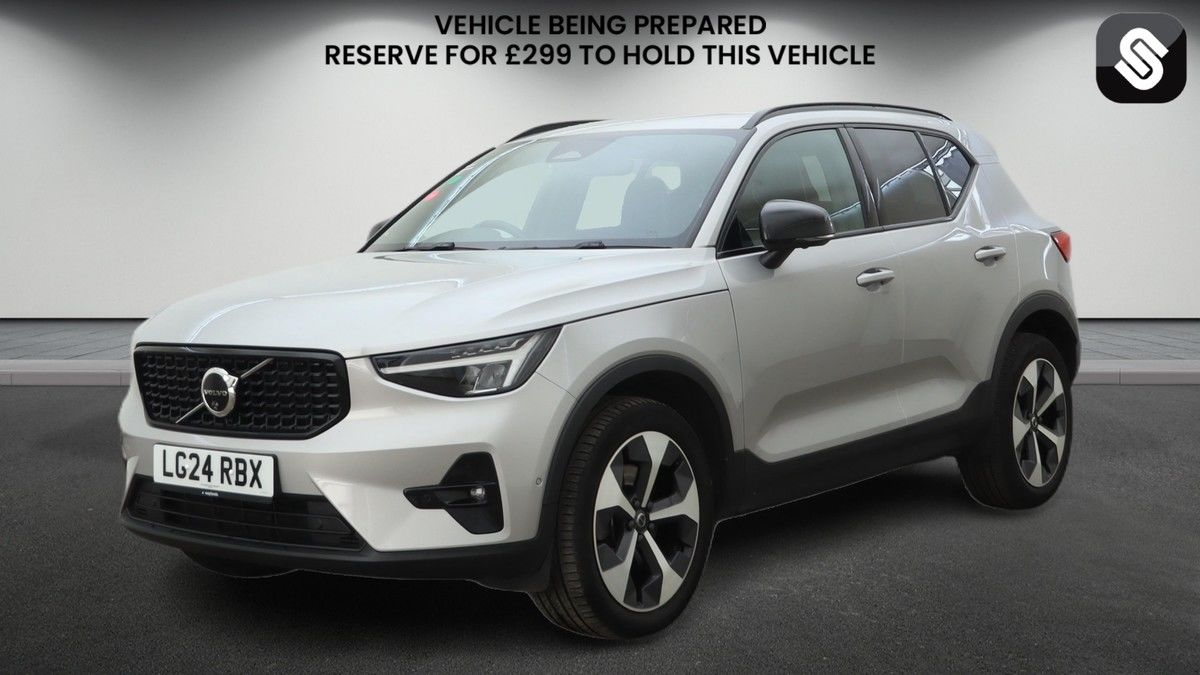 Volvo XC40 Image 2