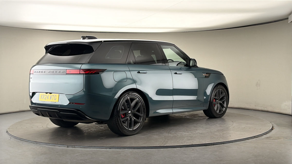 Land Rover Range Rover Sport Image 21