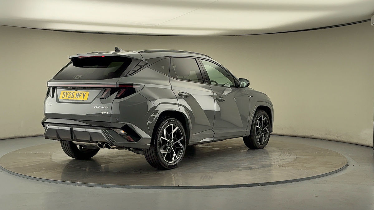 More views of Hyundai TUCSON