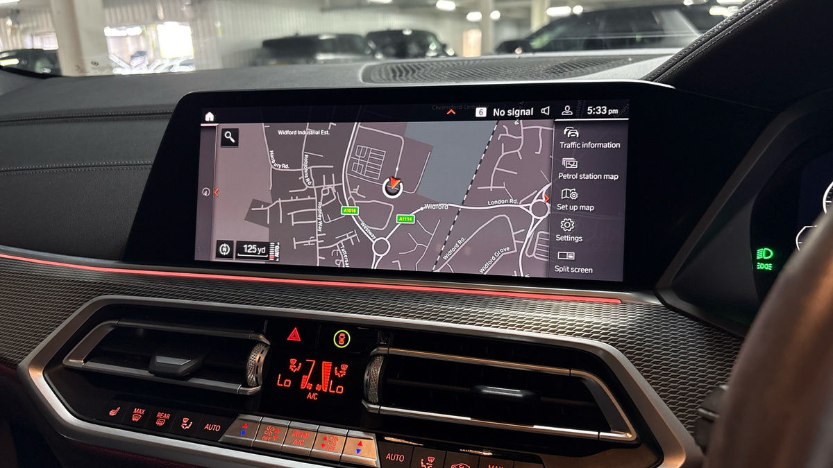 BMW X6 Image 17