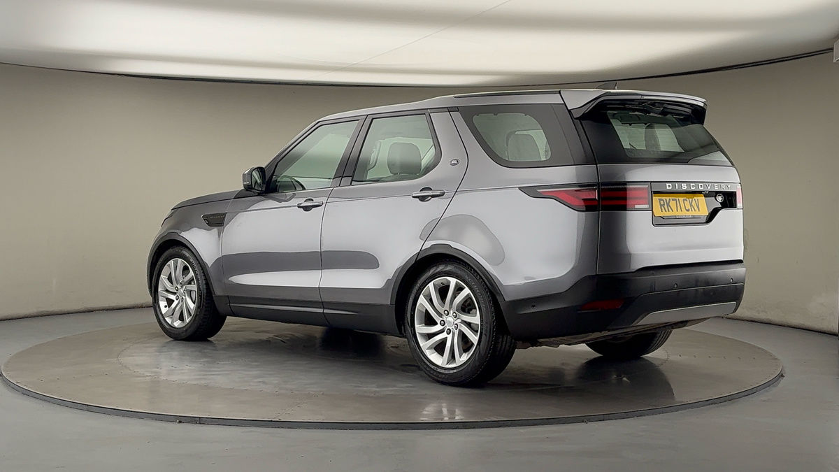 More views of Land Rover Discovery