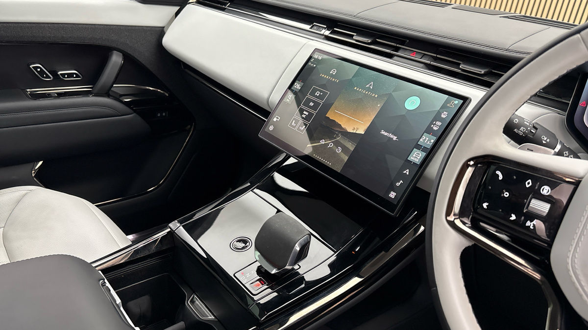 Land Rover Range Rover Sport Image 18