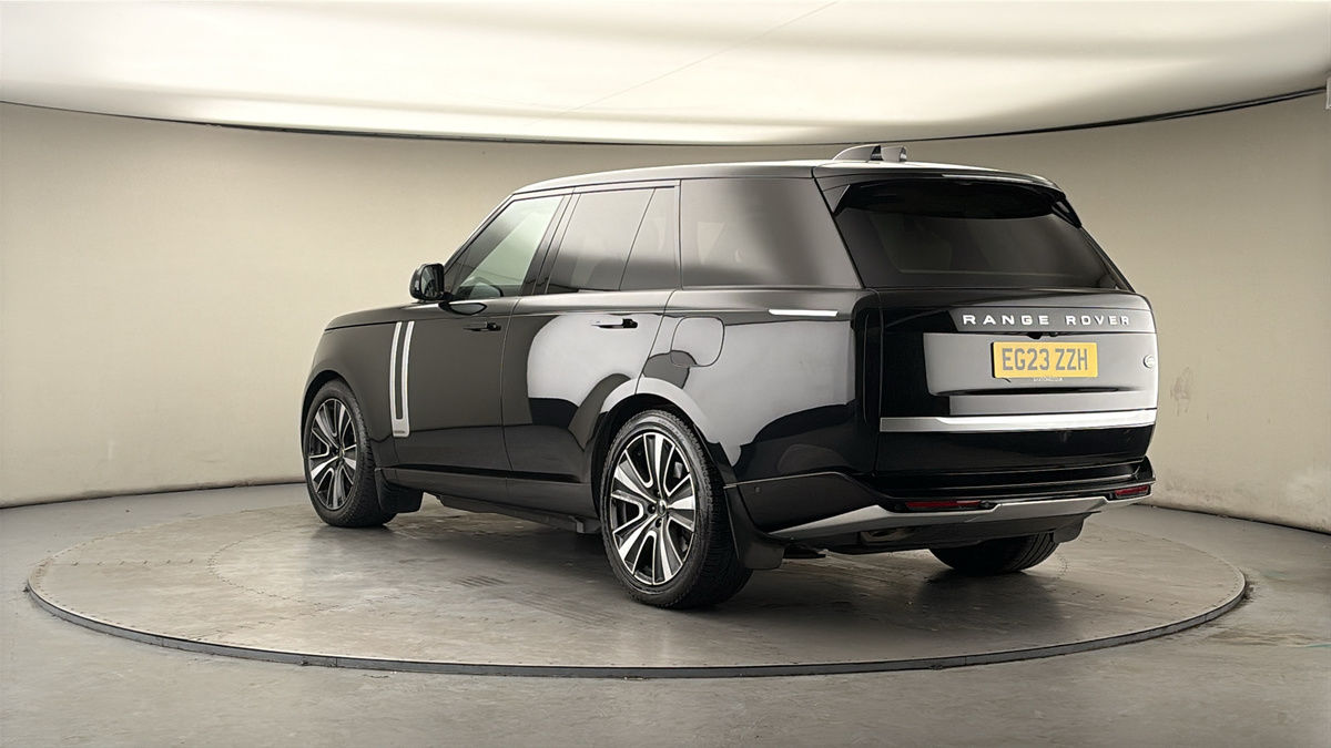 Land Rover Range Rover Image 2