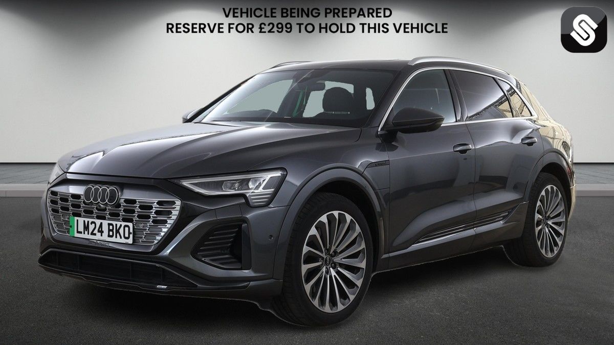 Audi Q8 e-tron Image 2