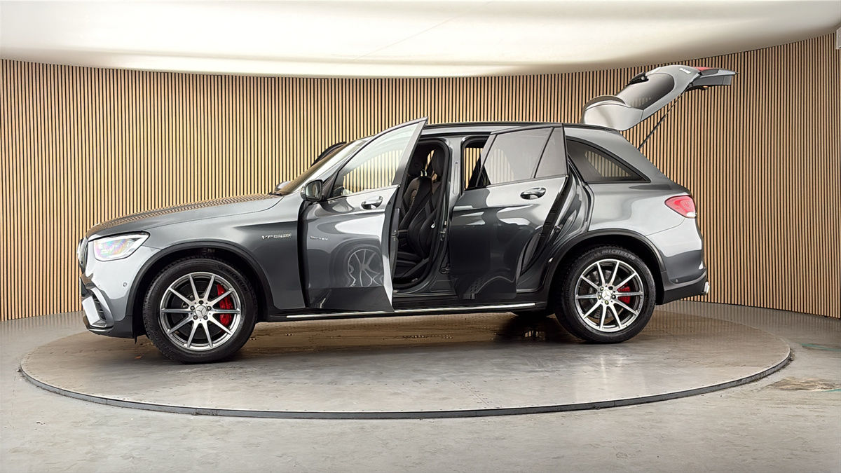 More views of Mercedes-Benz GLC