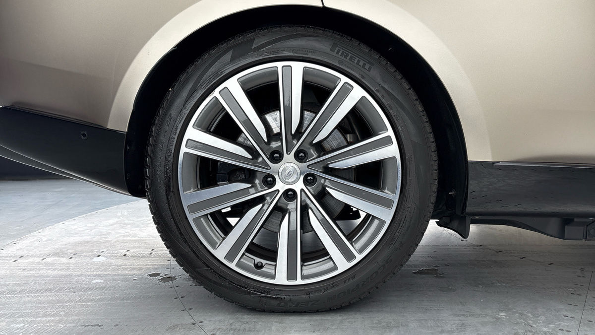 Land Rover Range Rover Image 10