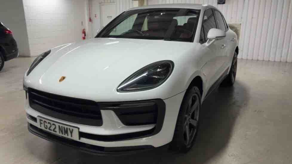 More views of Porsche Macan