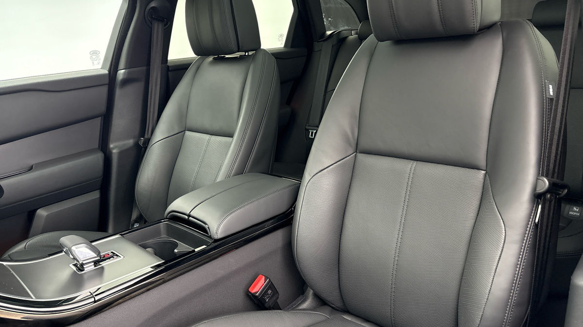 Land Rover Range Rover Velar Image 7
