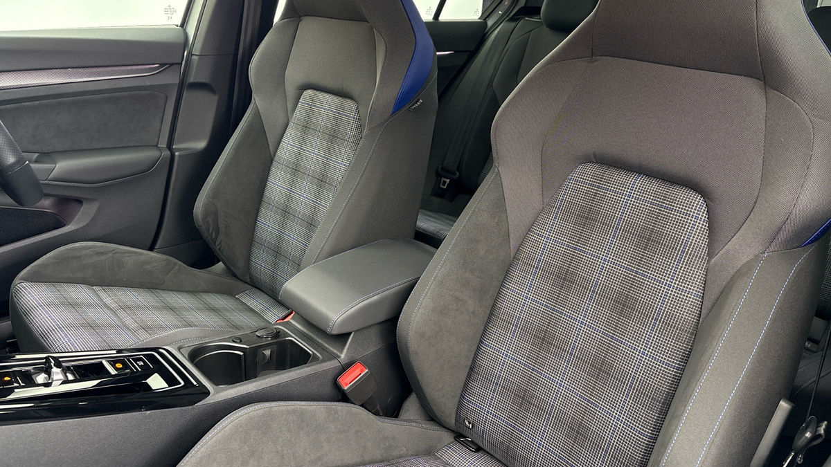 Volkswagen Golf Image 7