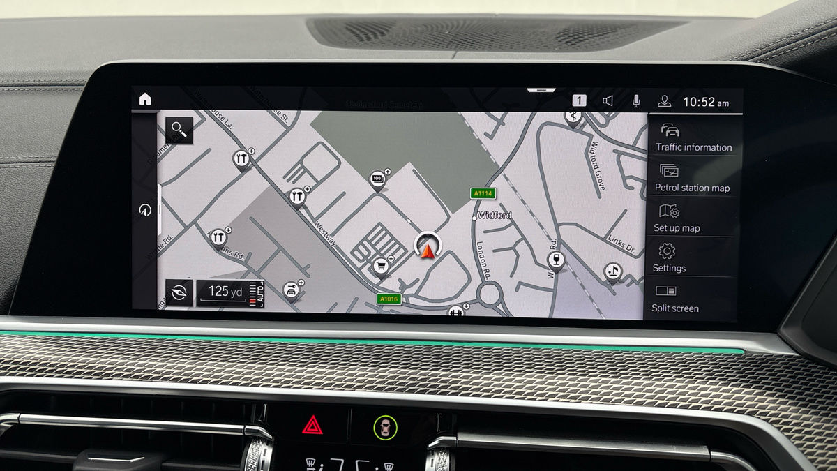 BMW X6 Image 17