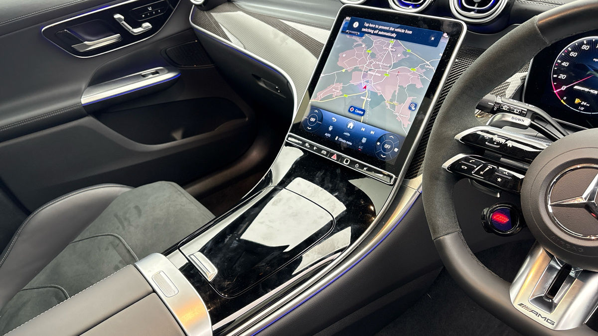 Mercedes-Benz GLC Image 18