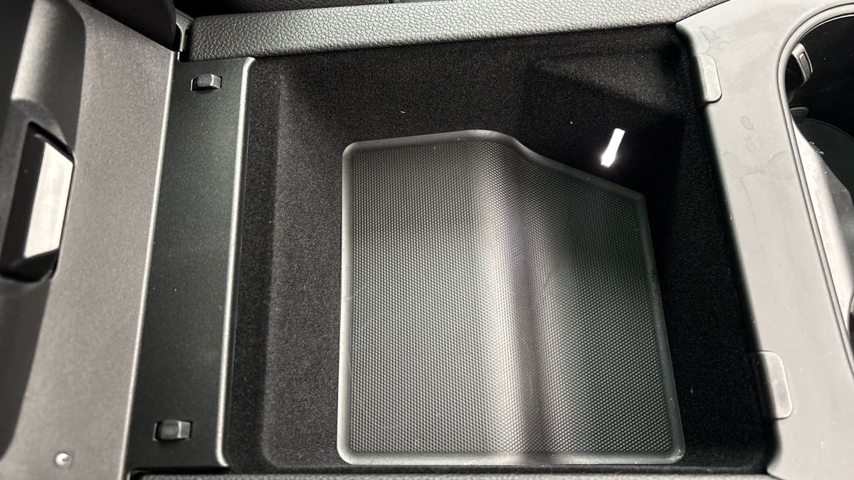 Porsche Cayenne Image 34