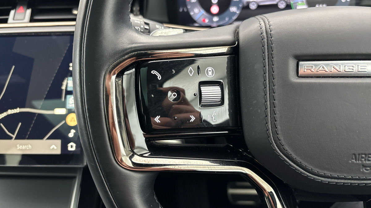 Land Rover Range Rover Evoque Image 13