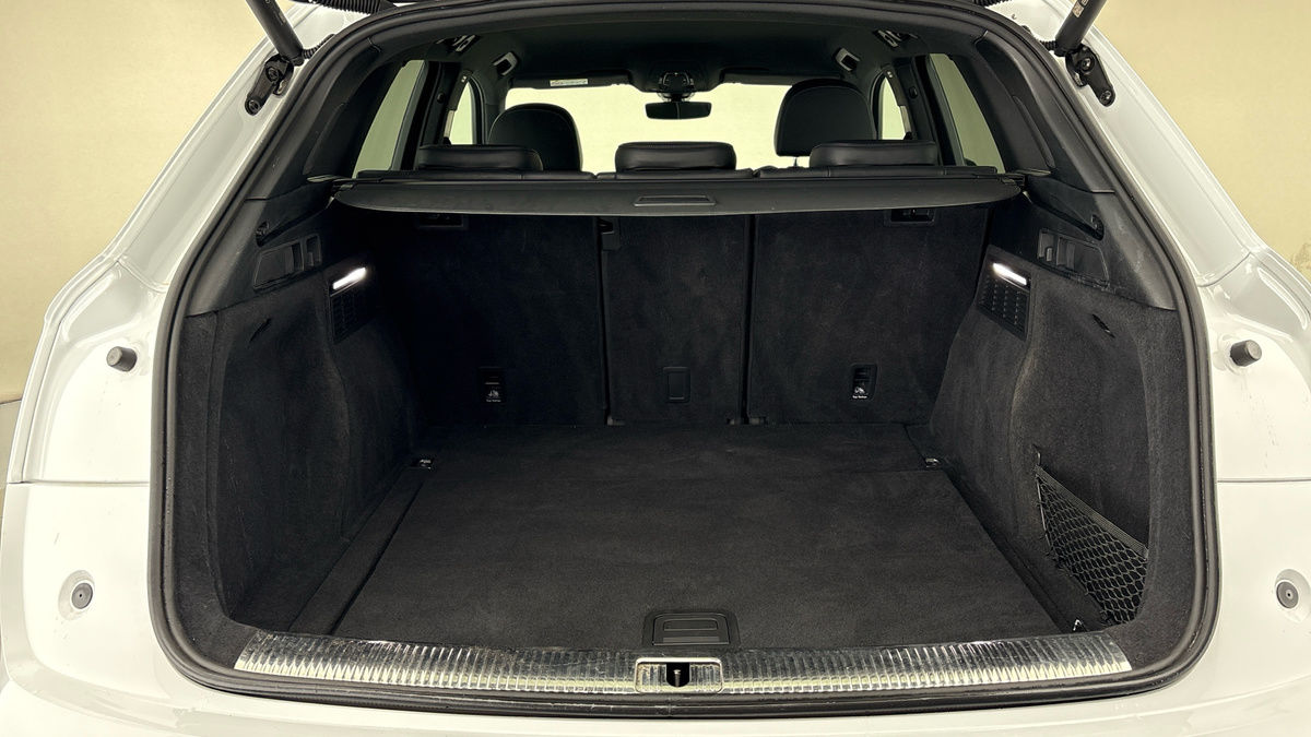 Audi Q5 Image 11