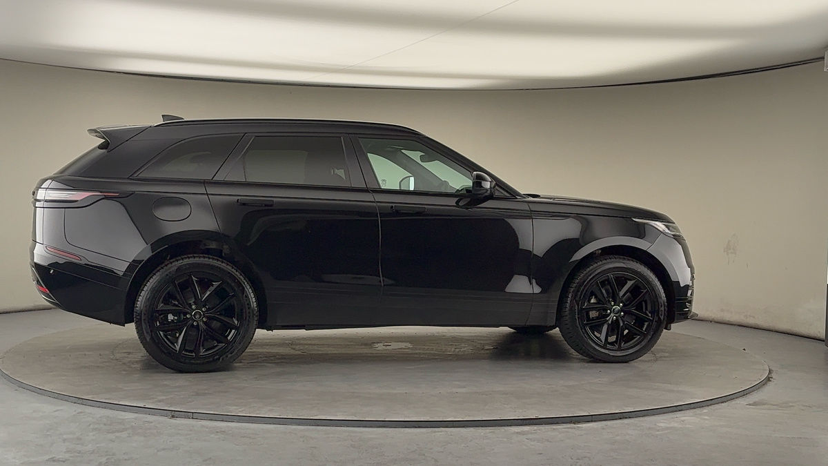 More views of Land Rover Range Rover Velar