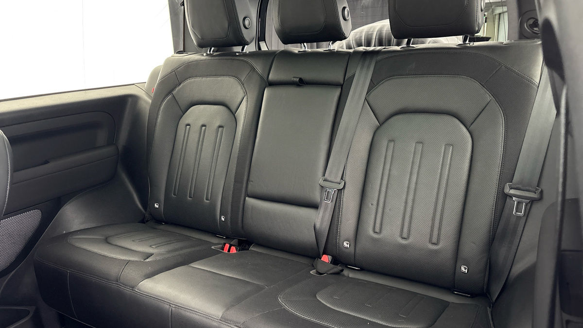 Land Rover Defender 90 Urban Image 8
