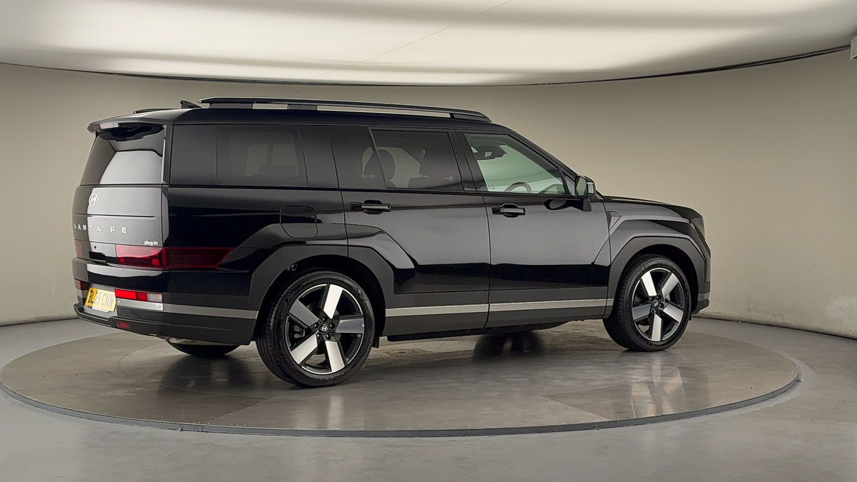 More views of Hyundai Santa Fe